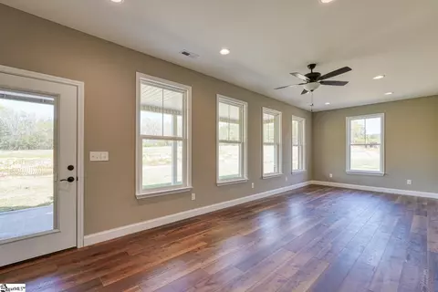 756 Ruby Golightly Dr, Inman, SC 29349 photo 8