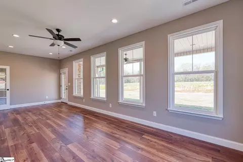 756 Ruby Golightly Dr, Inman, SC 29349 photo 9