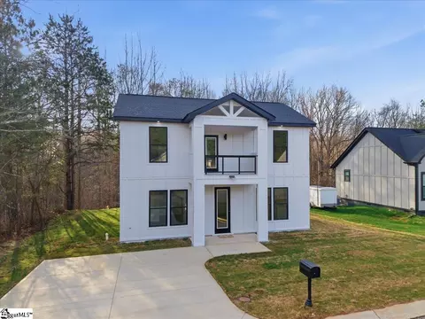 104 Backwater Way, Greenville, SC 29611