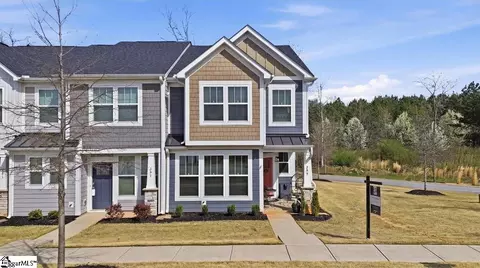 299 Dalmatian Dr, Spartanburg, SC 29307