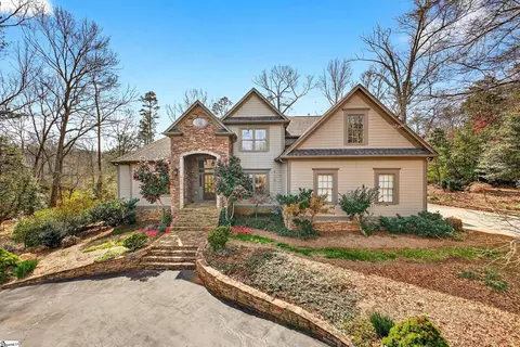 42 Bateswood Dr, Greer, SC 29651