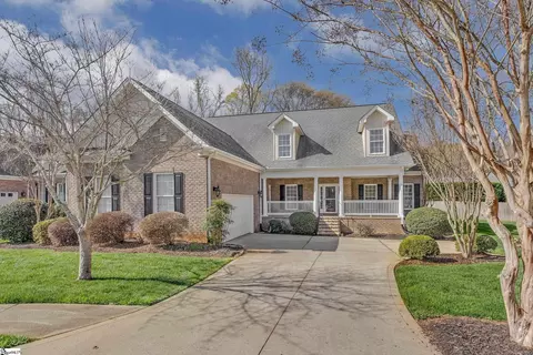 11 Caliston Ct, Greenville, SC 29615