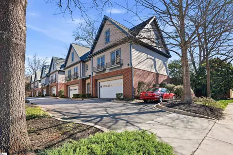 704 Bennett St # A, Greenville, SC 29609