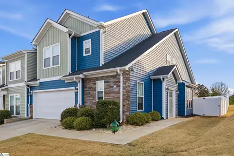 207 Rosecroft Dr, Easley, SC 29642