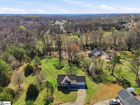 View/Area - 103 Brook Way, Liberty, SC 29657 photo 2 of 6