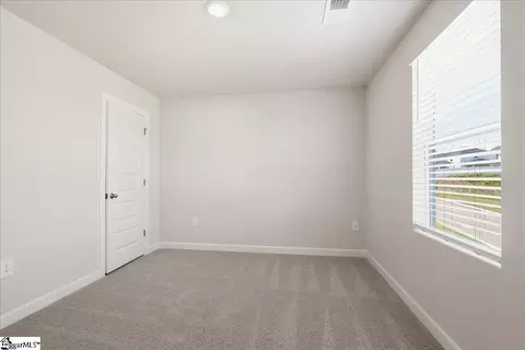 Bedroom - 303 Shortleaf Ln, Pendleton, SC 29670 photo 2 of 9