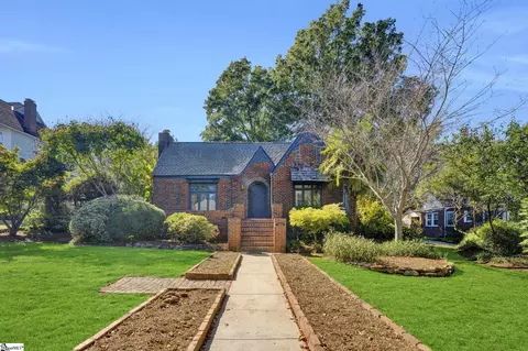 108 Irby Ave, Laurens, SC 29360