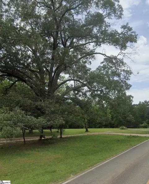 103 Genell St, Easley, SC 29642