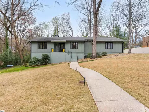 208 Overcreek Rd, Greenville, SC 29607