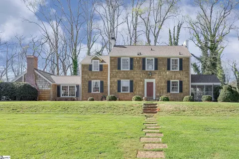 112 Rosewood Ln, Spartanburg, SC 29302