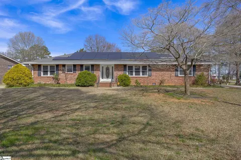 602 Loblolly Dr, Anderson, SC 29625