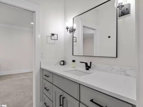 Bath - 630 Monfret Ct, Moore, SC 29369 photo 7 of 8