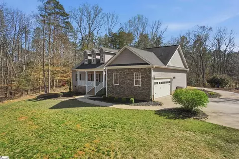 Exterior - 14 Hickory St, Williamston, SC 29697 photo 8 of 9