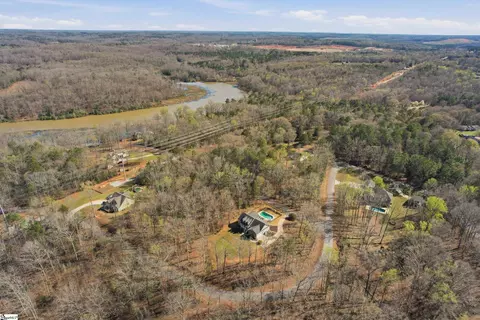 View/Area - 14 Hickory St, Williamston, SC 29697 photo 3 of 6