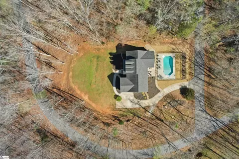View/Area - 14 Hickory St, Williamston, SC 29697 photo 1 of 6