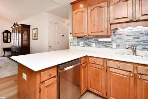 Kitchen - 103 Baldwin Pl, Easley, SC 29642 photo 3 of 3