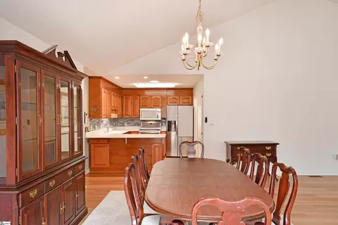 Dining - 103 Baldwin Pl, Easley, SC 29642 photo 1 of 2