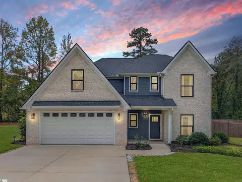 11 Echo Dr, Travelers Rest, SC 29690