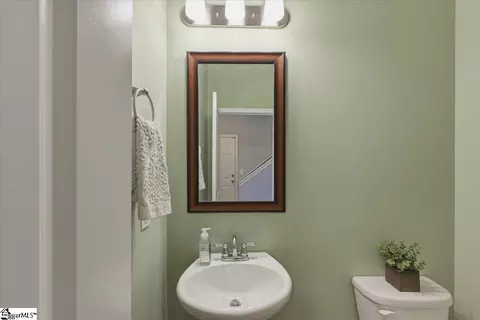Bath - 258 E Pyrenees Dr, Lyman, SC 29365 photo 1 of 3