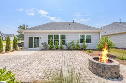 Exterior - 502 Clairbrook Ct, Greer, SC 29651 photo 6 of 7