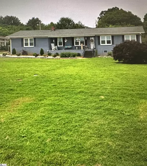 502 Rampey St, Easley, SC 29640
