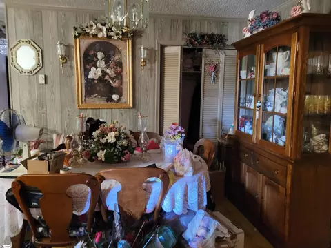 Dining - 901 Abercrombie Rd, Honea Path, SC 29654 photo 1 of 1