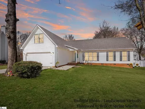 4 Flagstone Ct, Simpsonville, SC 29681