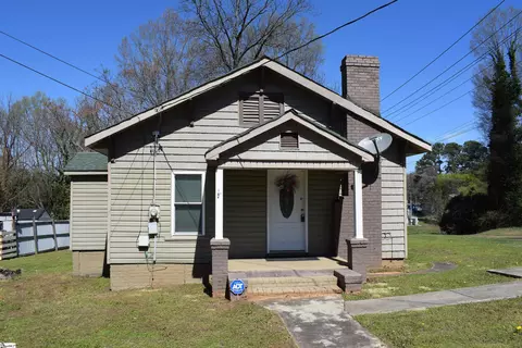 221 Hill St, Gaffney, SC 29340