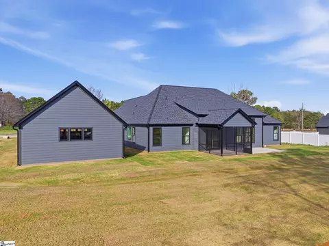 Exterior - 1165 Goodjoin Rd, Campobello, SC 29322 photo 7 of 8