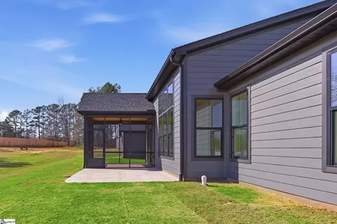 Exterior - 1165 Goodjoin Rd, Campobello, SC 29322 photo 6 of 8