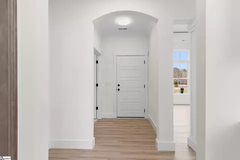 Entry Way - 1165 Goodjoin Rd, Campobello, SC 29322 photo 6 of 7
