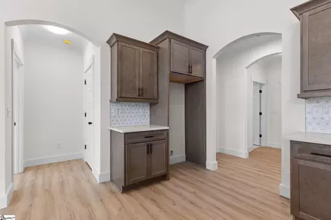 Entry Way - 1165 Goodjoin Rd, Campobello, SC 29322 photo 3 of 7