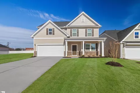 1009 Skidaway Dr, Spartanburg, SC 29303