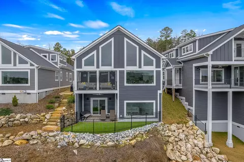 1230 Melton Rd # 215, West Union, SC 29696