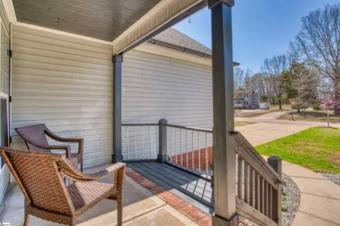 Exterior - 15 Chickadee Dr, Pelzer, SC 29669 photo 3 of 14