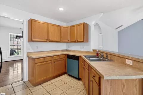 Kitchen - 15 Chickadee Dr, Pelzer, SC 29669 photo 3 of 3