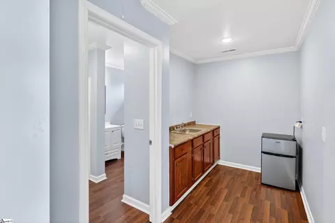 Entry Way - 15 Chickadee Dr, Pelzer, SC 29669 photo 6 of 7