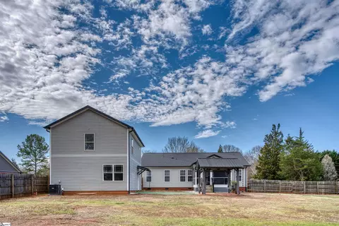Exterior - 15 Chickadee Dr, Pelzer, SC 29669 photo 11 of 14
