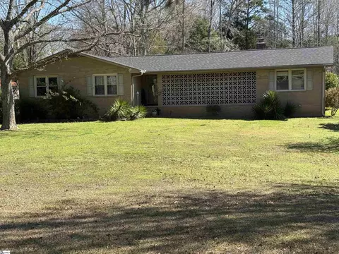 4337 Fork Shoals Rd, Simpsonville, SC 29680
