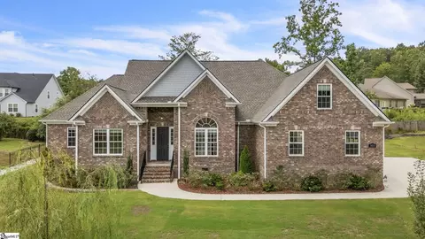 1015 Winmar Dr, Anderson, SC 29621