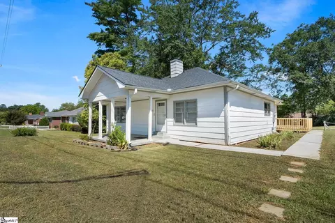 500 Whitehall Rd, Anderson, SC 29625