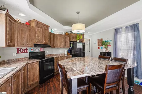Kitchen - 524 Garren Rd, Easley, SC 29640 photo 1 of 3