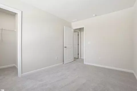 Bedroom - 1370 Cattleman Acres Dr, Inman, SC 29349 photo 4 of 6