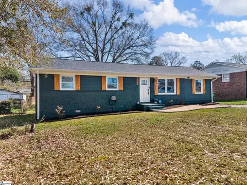 2243 Cannons Campground Rd, Spartanburg, SC 29307