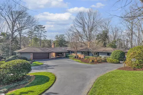 121 Montgomery Dr, Spartanburg, SC 29302