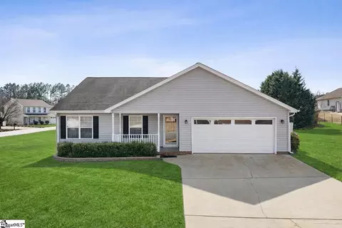 28 Sweetland Ct, Greenville, SC 29607
