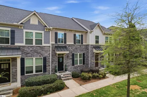 38 Itasca Dr, Greenville, SC 29609