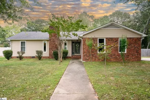 209 Governors Sq, Greer, SC 29650