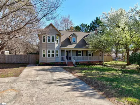 1509 Crestview Rd, Easley, SC 29642