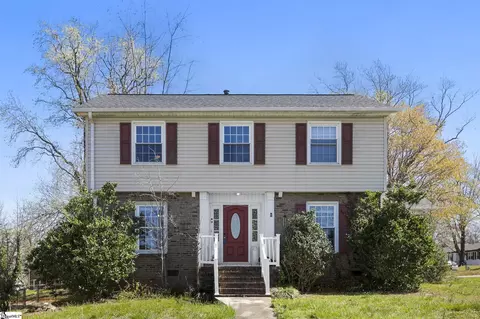 200 Yorkshire Dr, Spartanburg, SC 29301